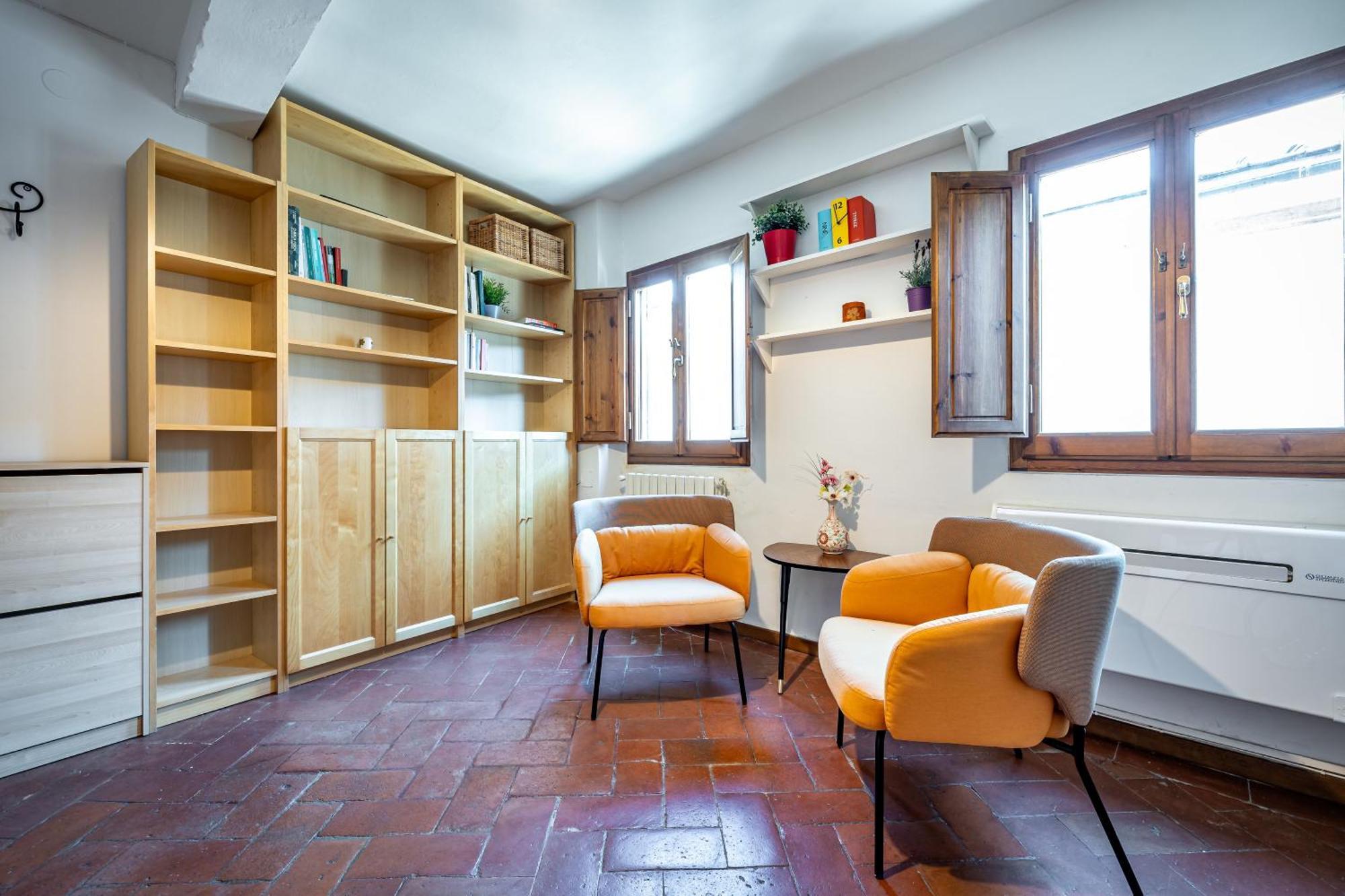 Roommo Viola Firenze
